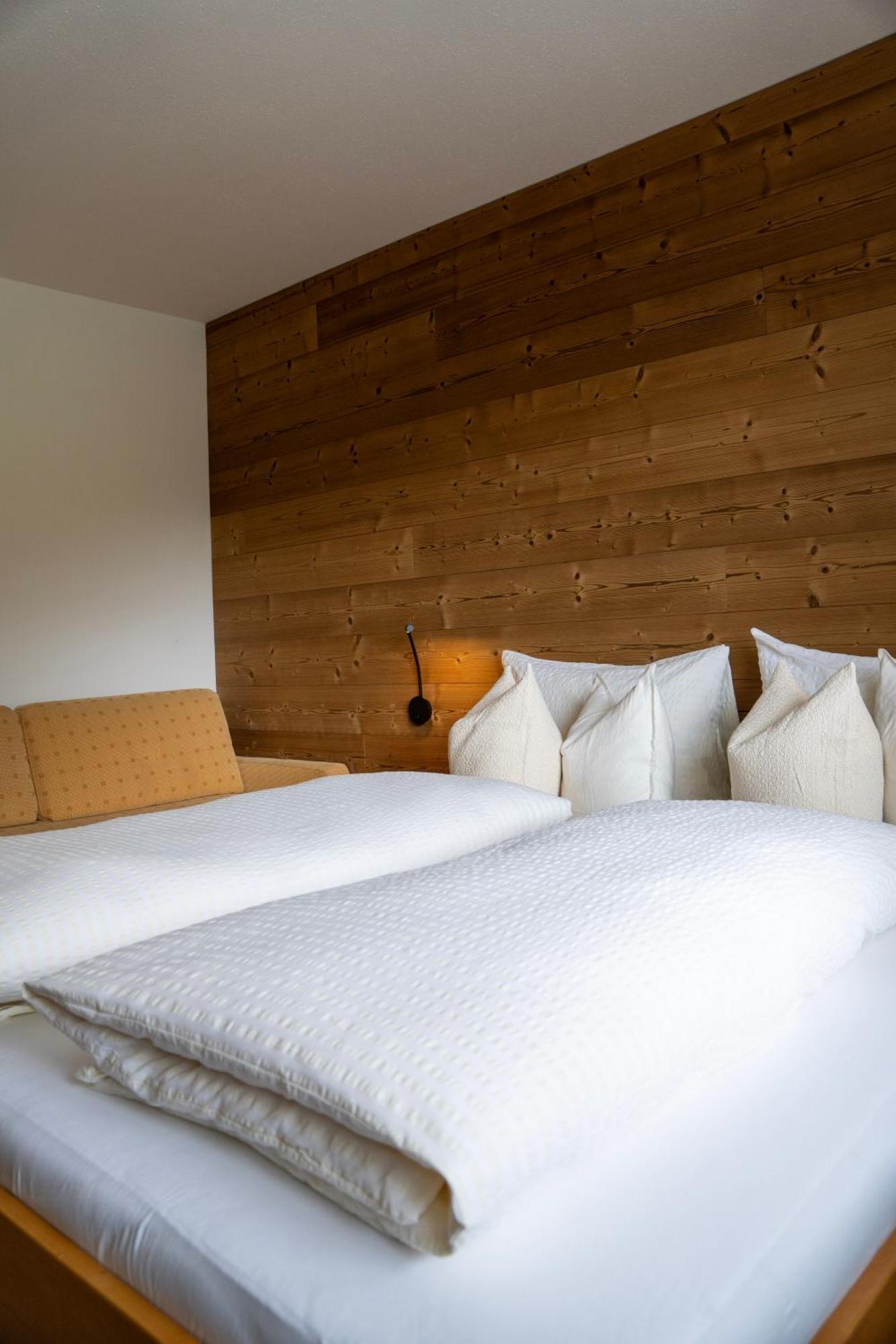 Berghaus Schafer Hotel Faschina Kültér fotó